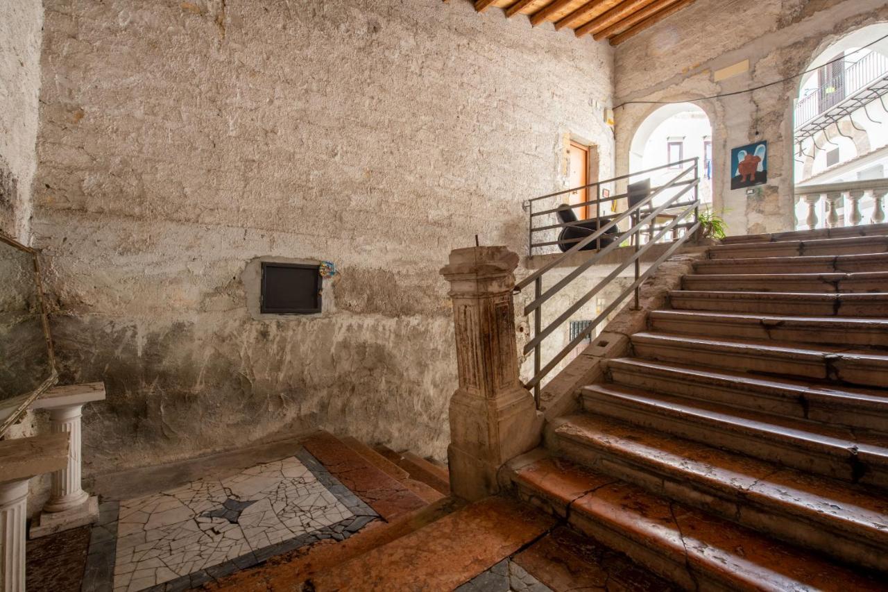 Vittorio Emanuele Apartment With Terrace By Wonderful Italy Palermo Exterior photo